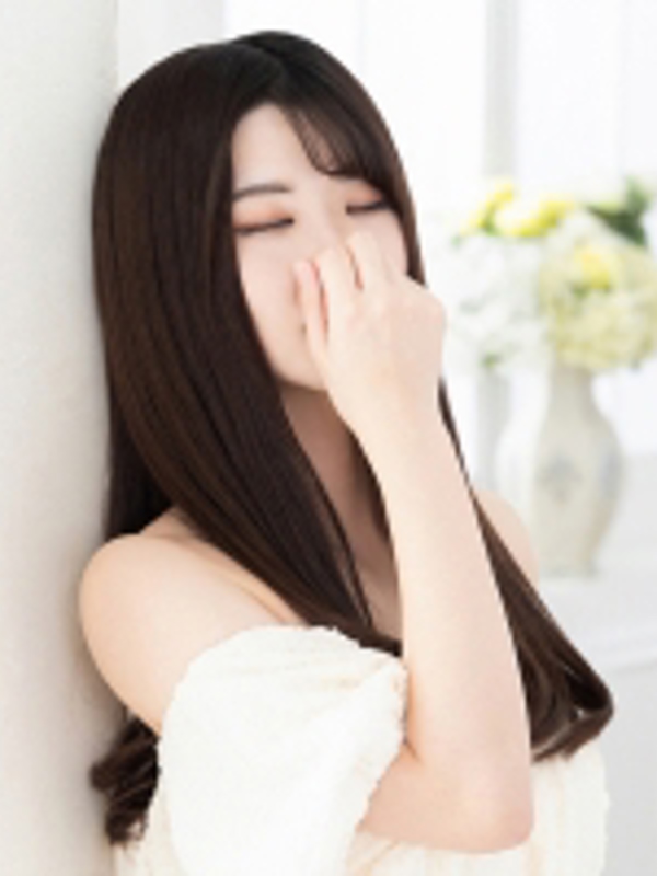 AMOUAGE アムアージュ 牧野　らむ