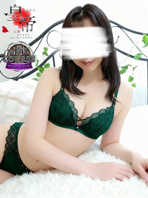 伊吹ももの写真